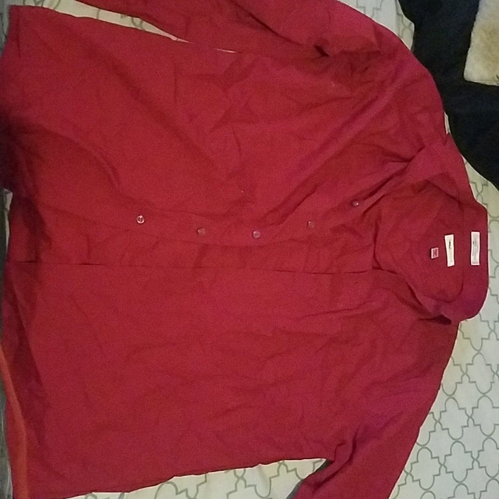 Red Van Heusen button up